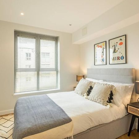 Executive 2Br Apartment Next To Station + Parking CBG Exterior foto